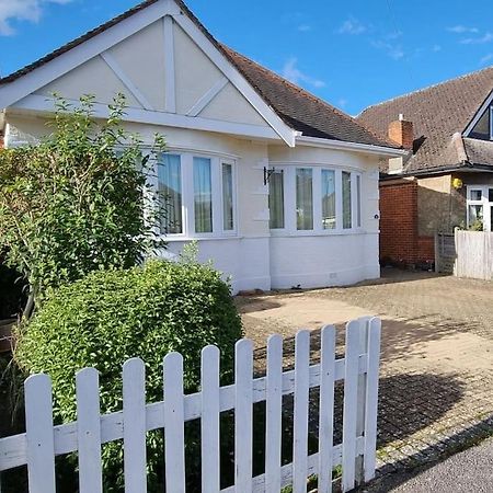 Cosy Bournemouth Bungalow 펀다운 외부 사진